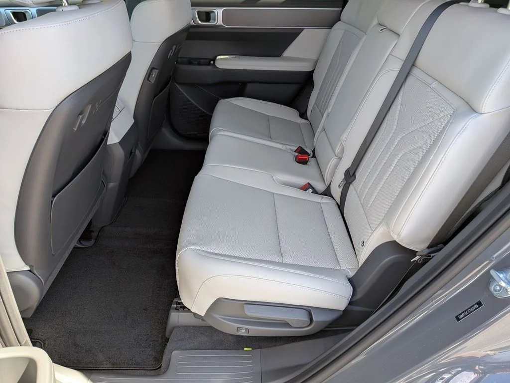 New 2026 Gray Hyundai SEL image 22