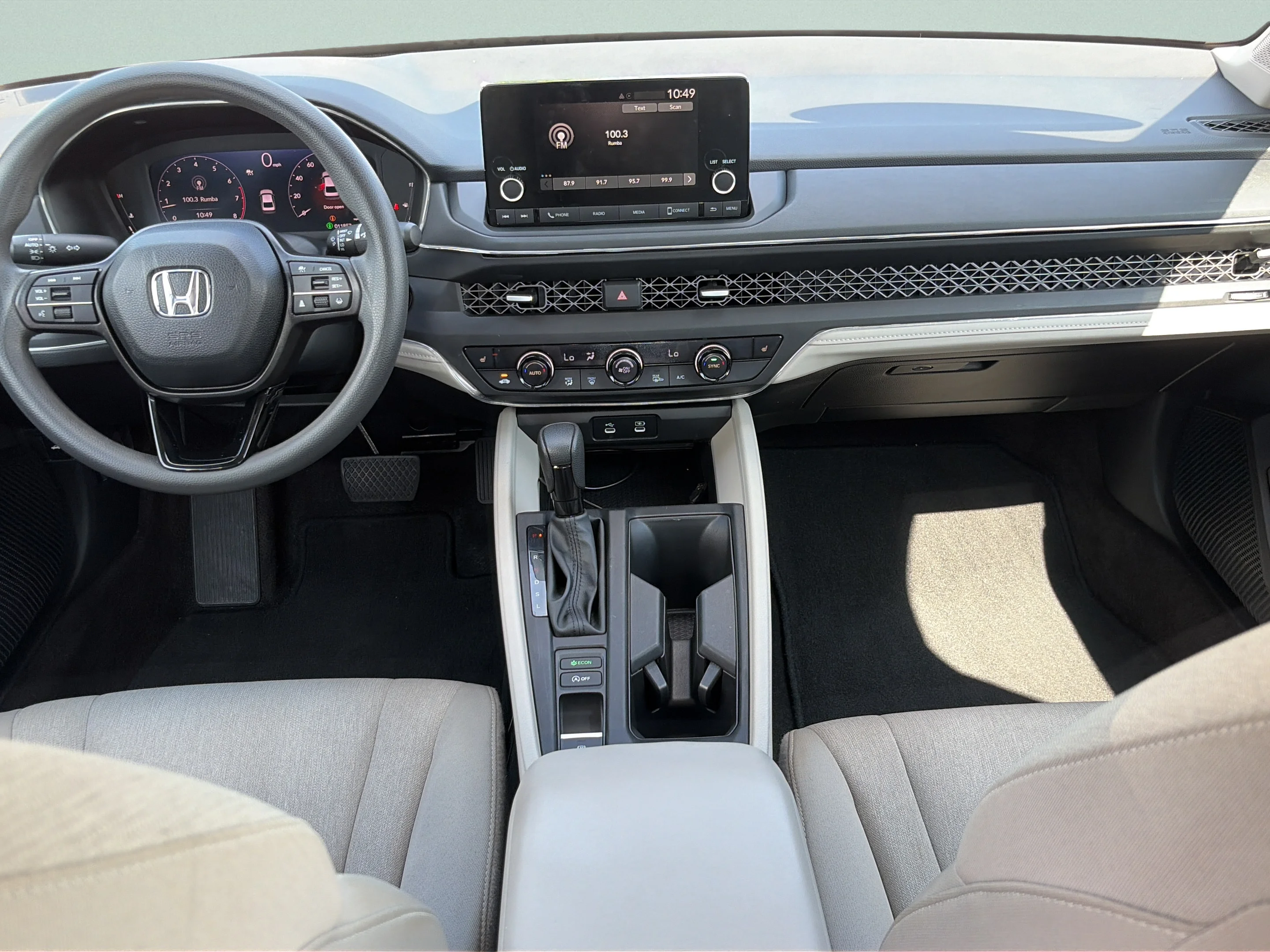 Certified Used 2025 Platinum White Pearl Honda SE image 40