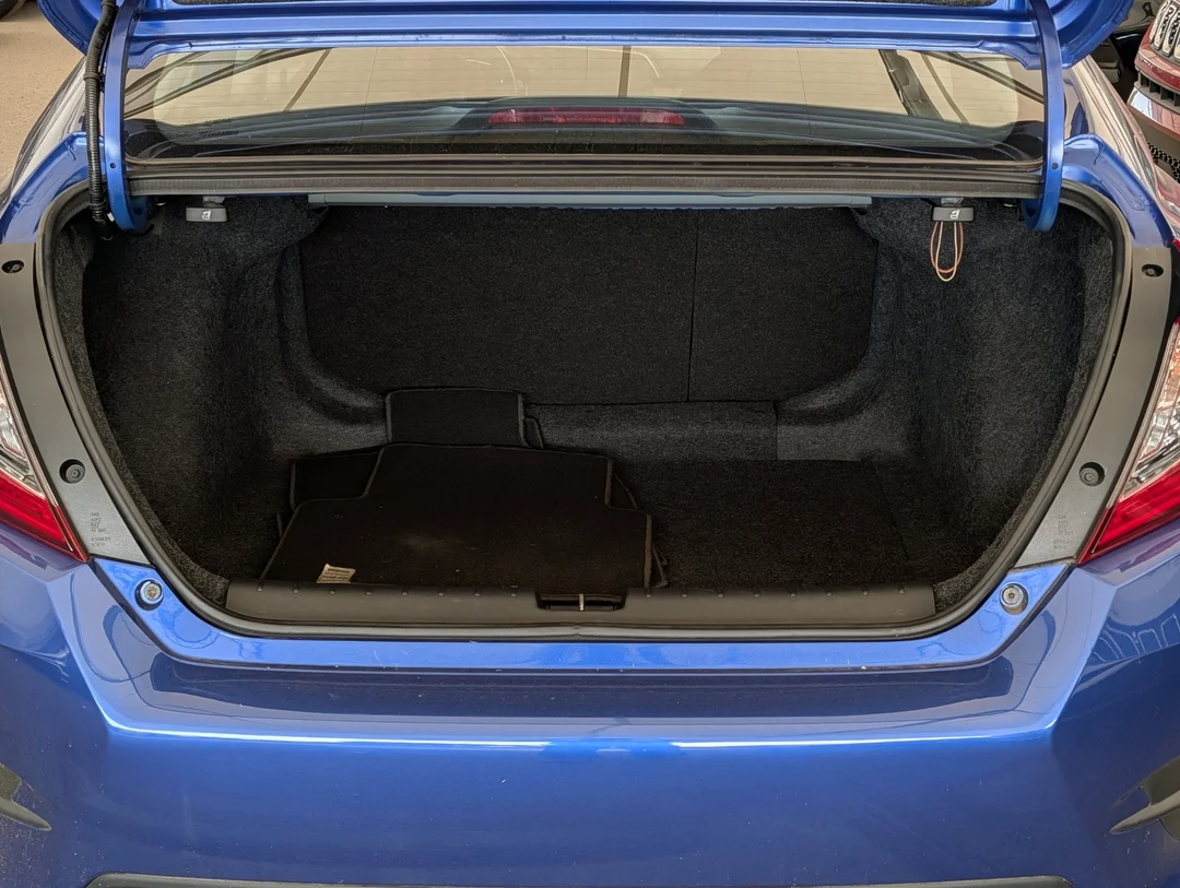 Used 2020 Blue Honda EX - - FWD - Sunroof - Heated Seats - Adaptive Cruise Control & More! image 26
