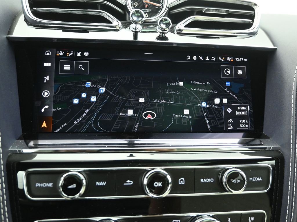 2021 BENTLEY BENTAYGA - Image 11