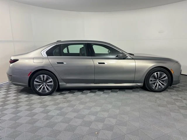 New 2024 Oxide Grey metallic BMW eDrive50 image 8