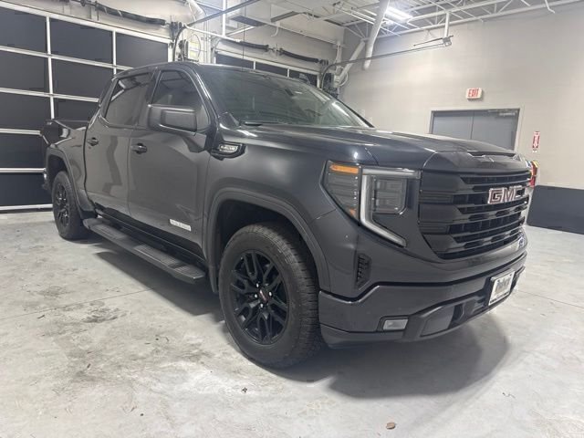 Used 2026 Silver GMC Elevation image 3
