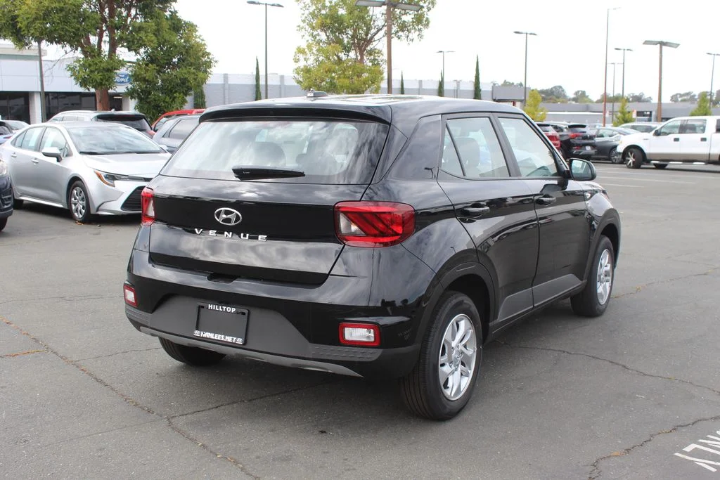 New 2026 Black Hyundai SE image 7