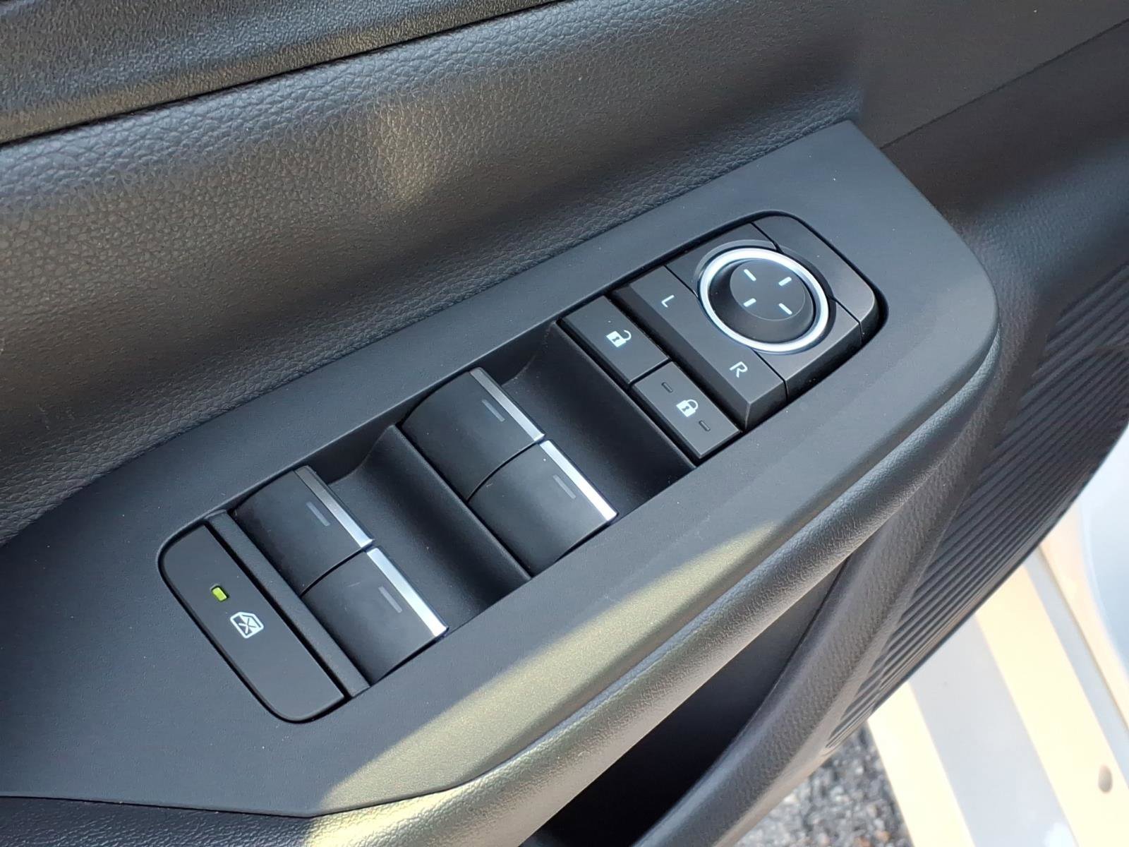 Used 2023 Wind Chill Pearl Toyota XSE image 19