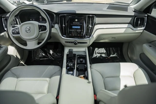 Certified Used 2024 Crystal White Volvo Plus image 20