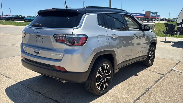 Certified Used 2022 Silver Jeep Limited image 15