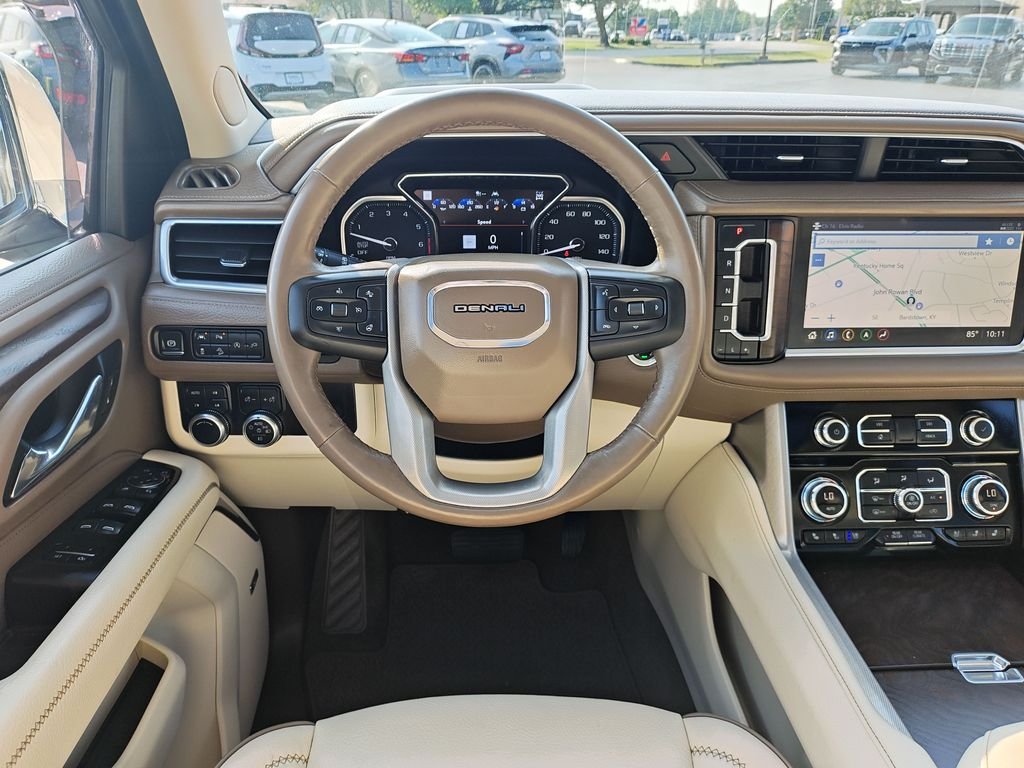 Used 2021 Beige GMC Denali image 16