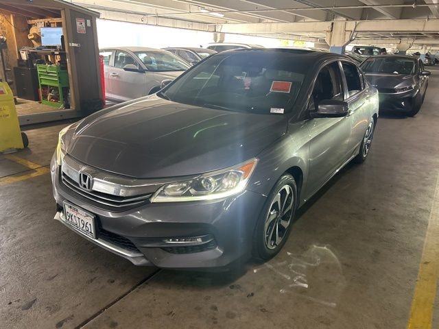 Used 2016  Honda EX-L image 5