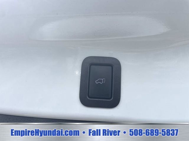 2017 Toyota Highlander XLE - Photo 8