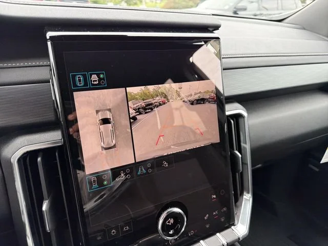 New 2026 Sterling Metallic GMC Elevation image 44