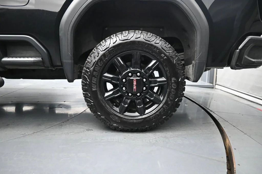 Used 2024 Black GMC AT4 image 17
