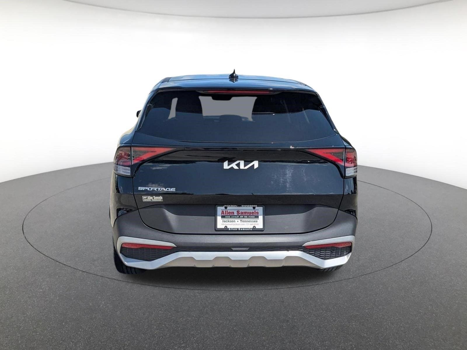 Used 2024 Ebony Black Kia EX image 5