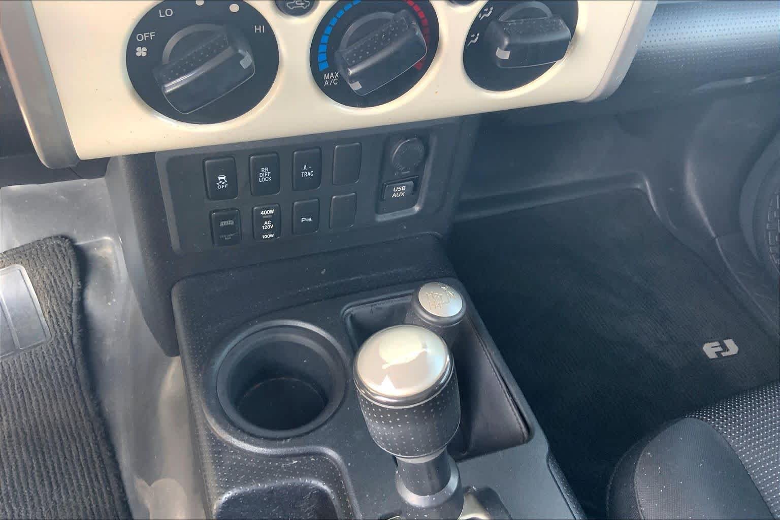 Used 2014 Iceberg Toyota  image 34