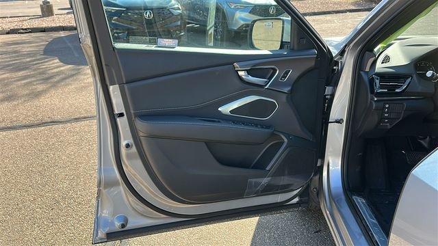 New 2026 Solar Silver Metallic Acura Base image 8