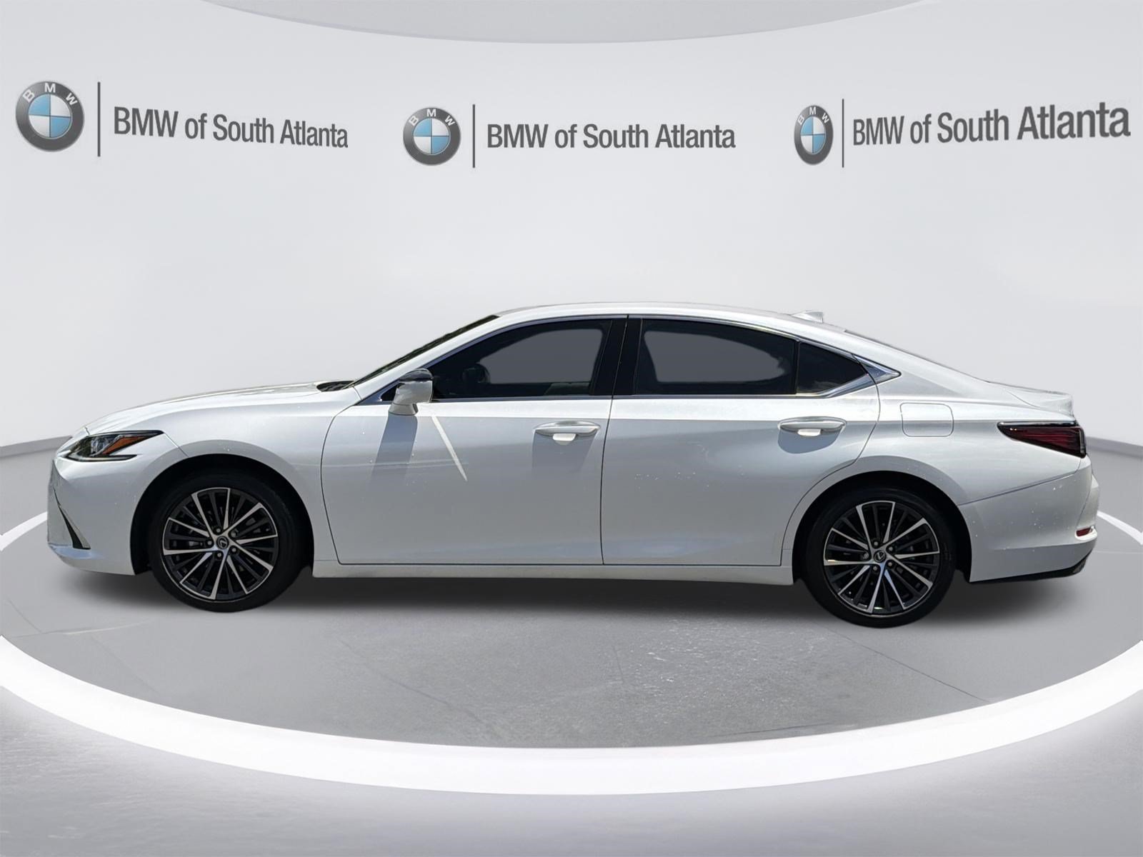 Used 2024 Eminent White Pearl Lexus ES 350 image 27