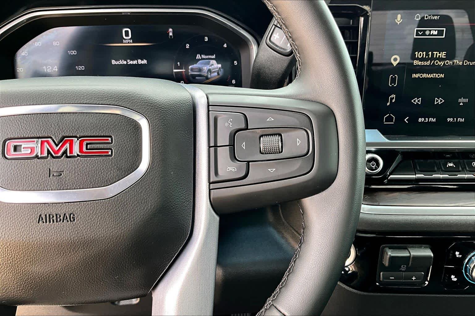 Used 2026 Titanium Rush Metallic GMC SLT image 25
