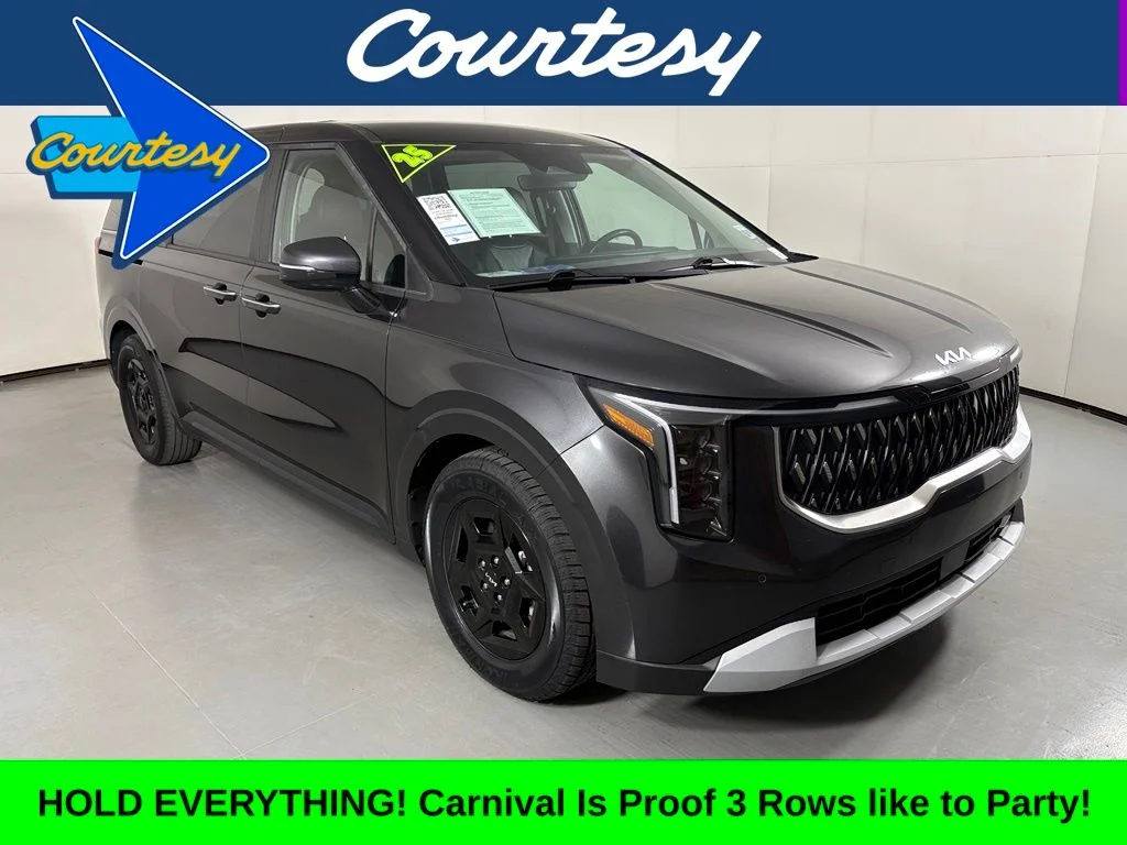 Used 2025 Gray Kia LXS image 1