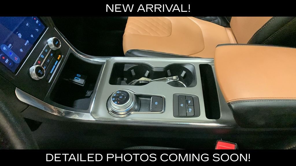 Used 2024 Silver Metallic Ford Titanium image 47