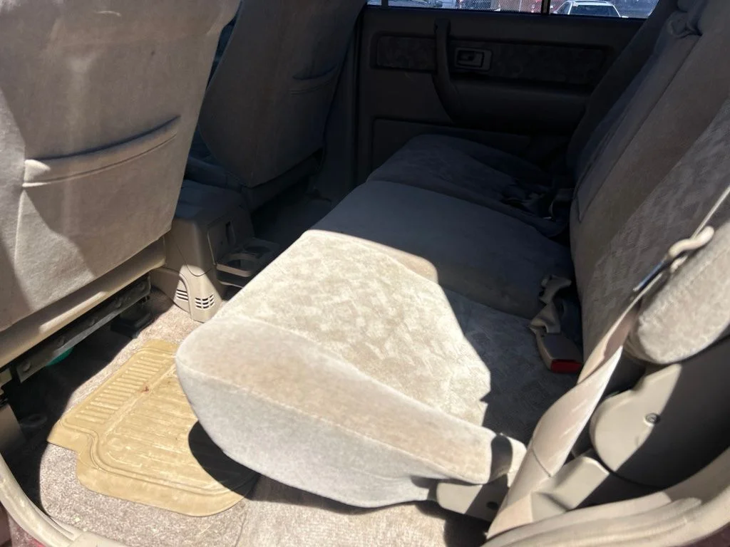 Used 2000 Foxfire Red Mica Isuzu S image 15