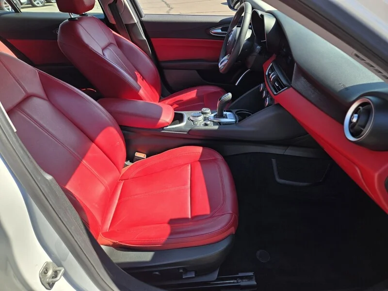 Used 2020 White Alfa Romeo RWD image 15