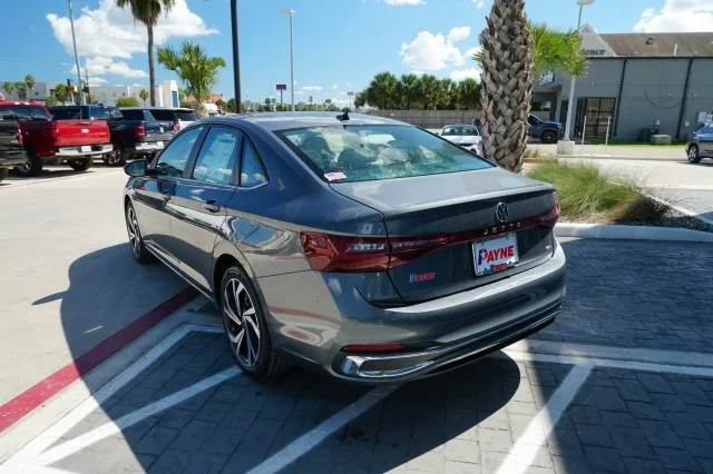 New 2026 Platinum Gray Metallic Volkswagen SEL image 10
