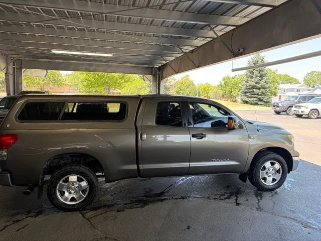 Used 2007 Brown Toyota SR5 image 9