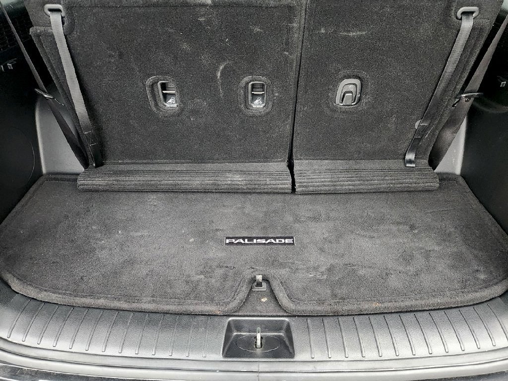 Used 2020 Black Hyundai SEL image 32