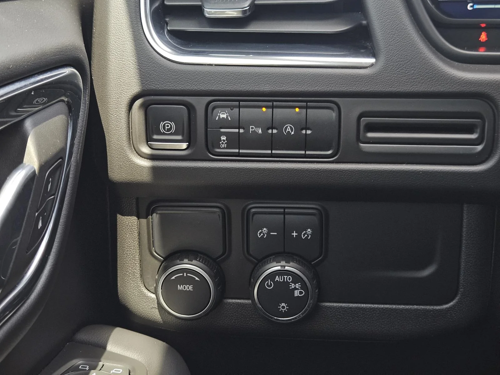 2023 Chevrolet Tahoe RST - Photo 26