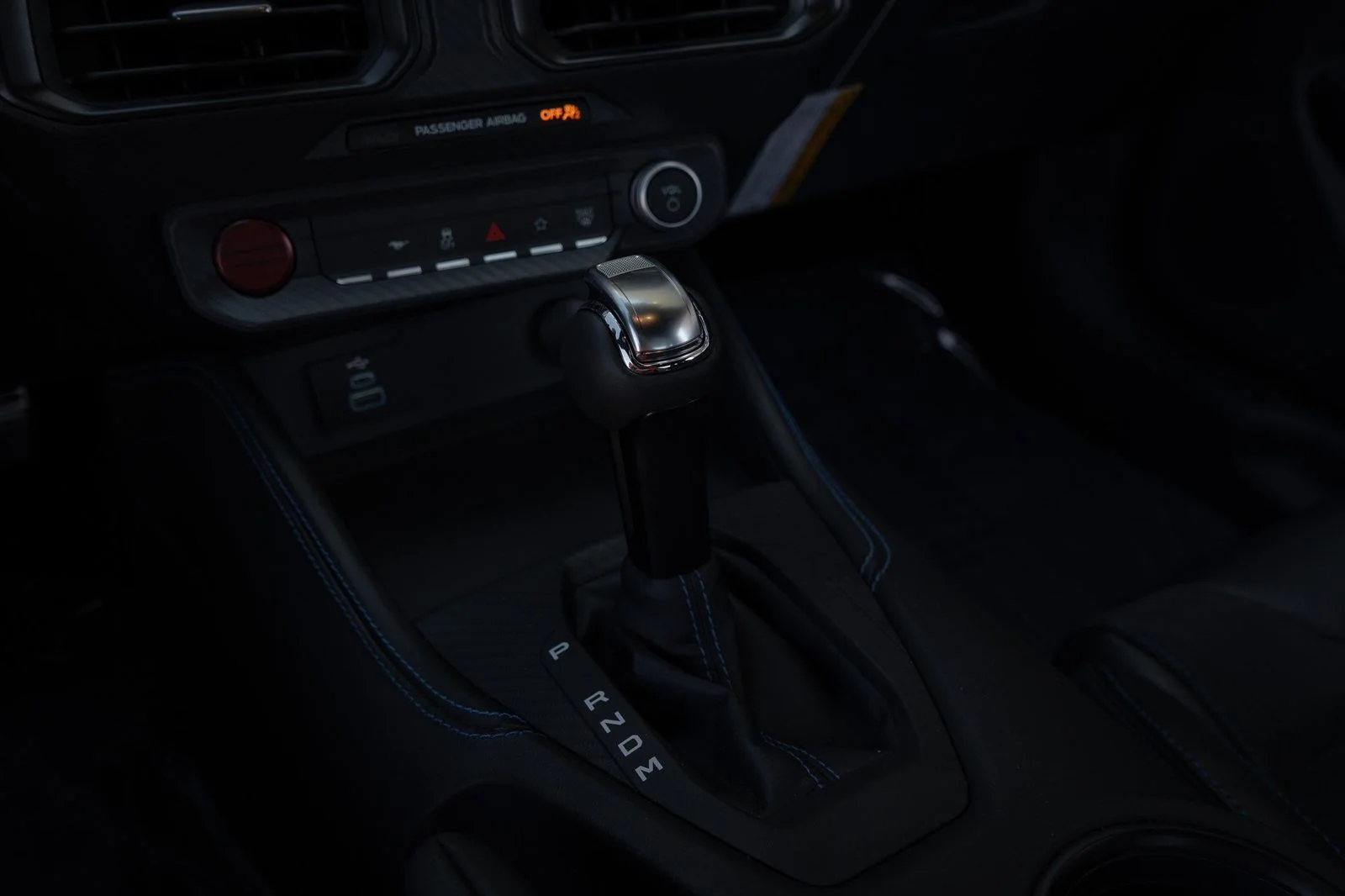 2025 Ford Mustang Dark Horse - Photo 64
