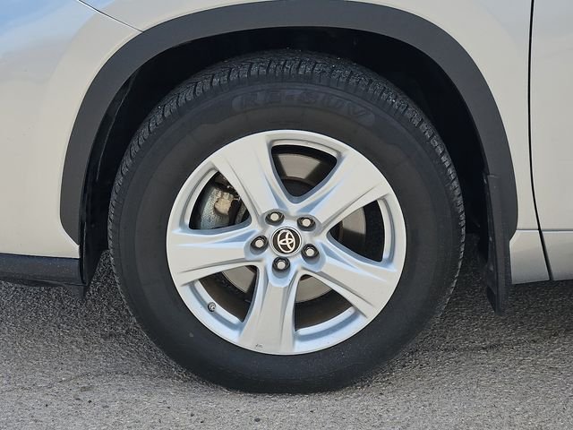 Used 2024 Silver Toyota LE image 9