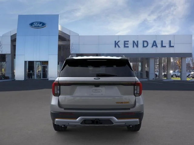 New 2026 Carbonized Gray Metallic Ford Tremor image 5