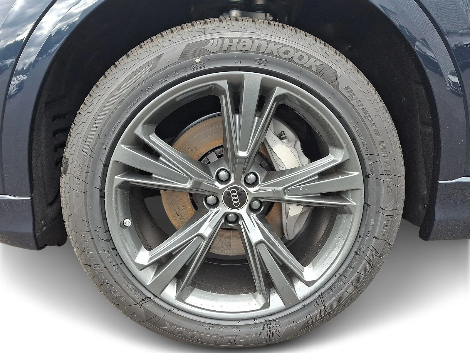 New 2027 Waitomo Blue Metallic Audi Premium image 6
