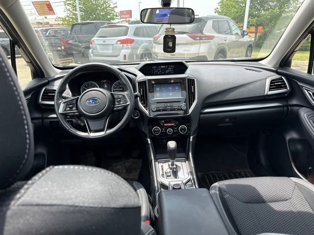 Used 2023 Gray Metallic Subaru Premium image 28