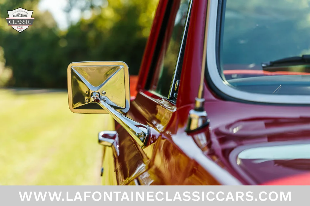 Used 1970 Red Chevrolet  image 32