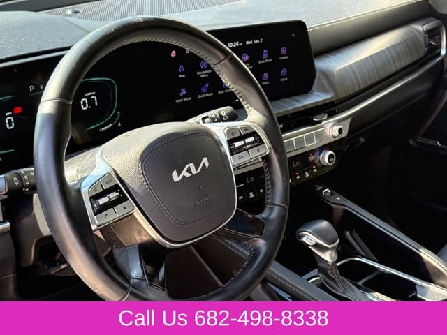 Used 2025 Silver Kia EX image 19