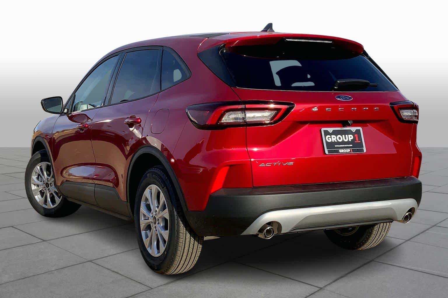 New 2026 Rapid Red Metallic Tinted Clearcoat Ford Active® image 12