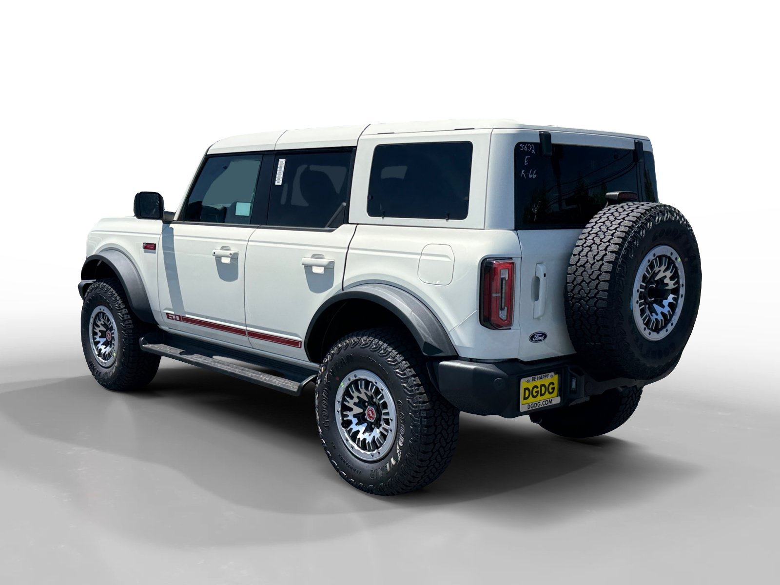 New 2026 Wimbledon White Ford Outer Banks image 3