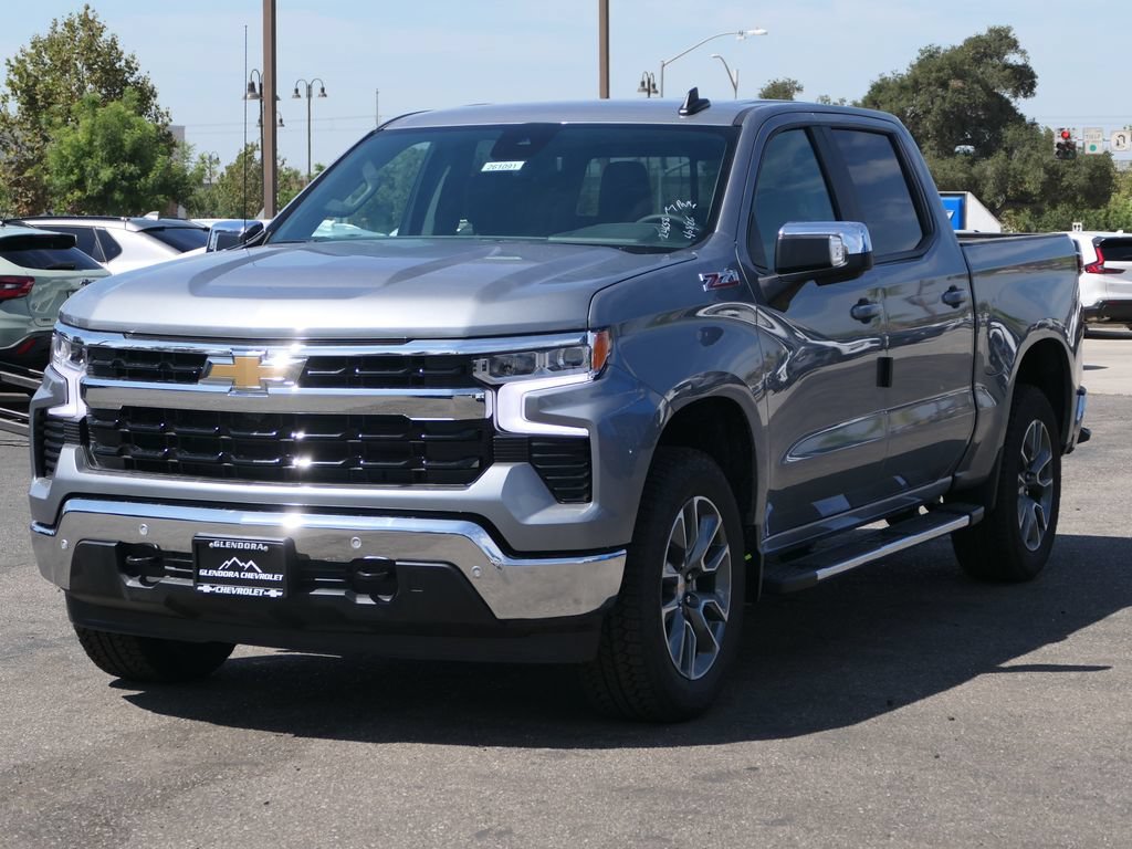 New 2026 Sterling Gray Metallic Chevrolet LT image 8