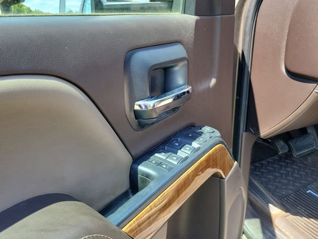 Used 2015 Brown GMC SLE image 8