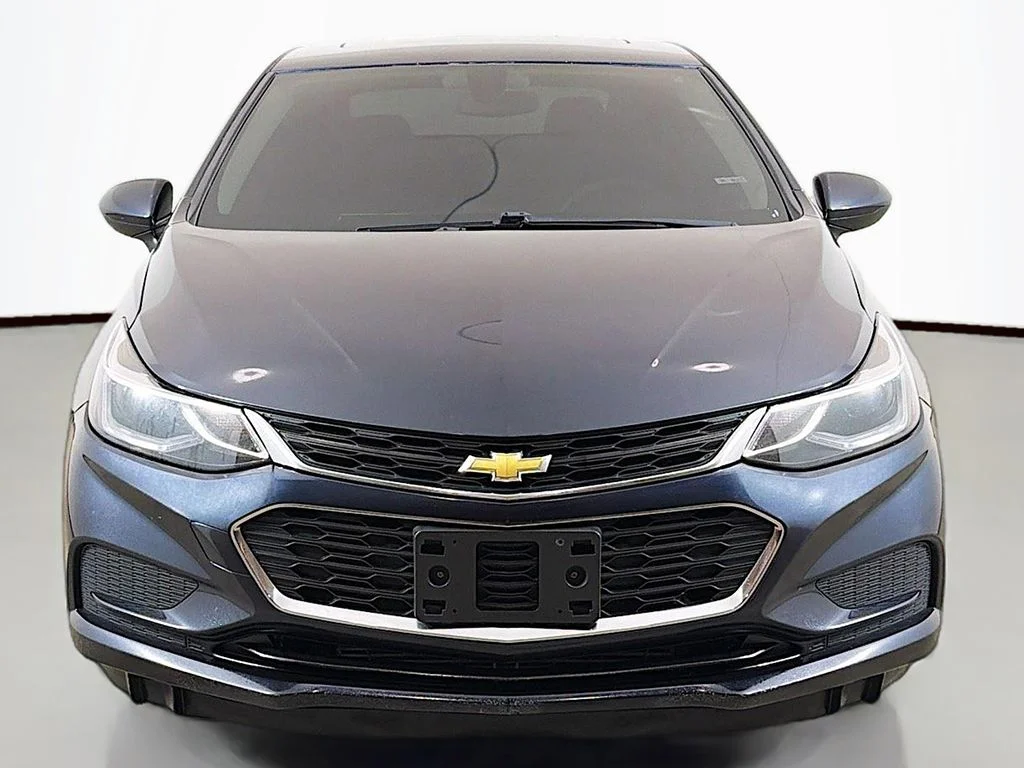 Used 2016 Blue Ray Metallic Chevrolet LT image 12