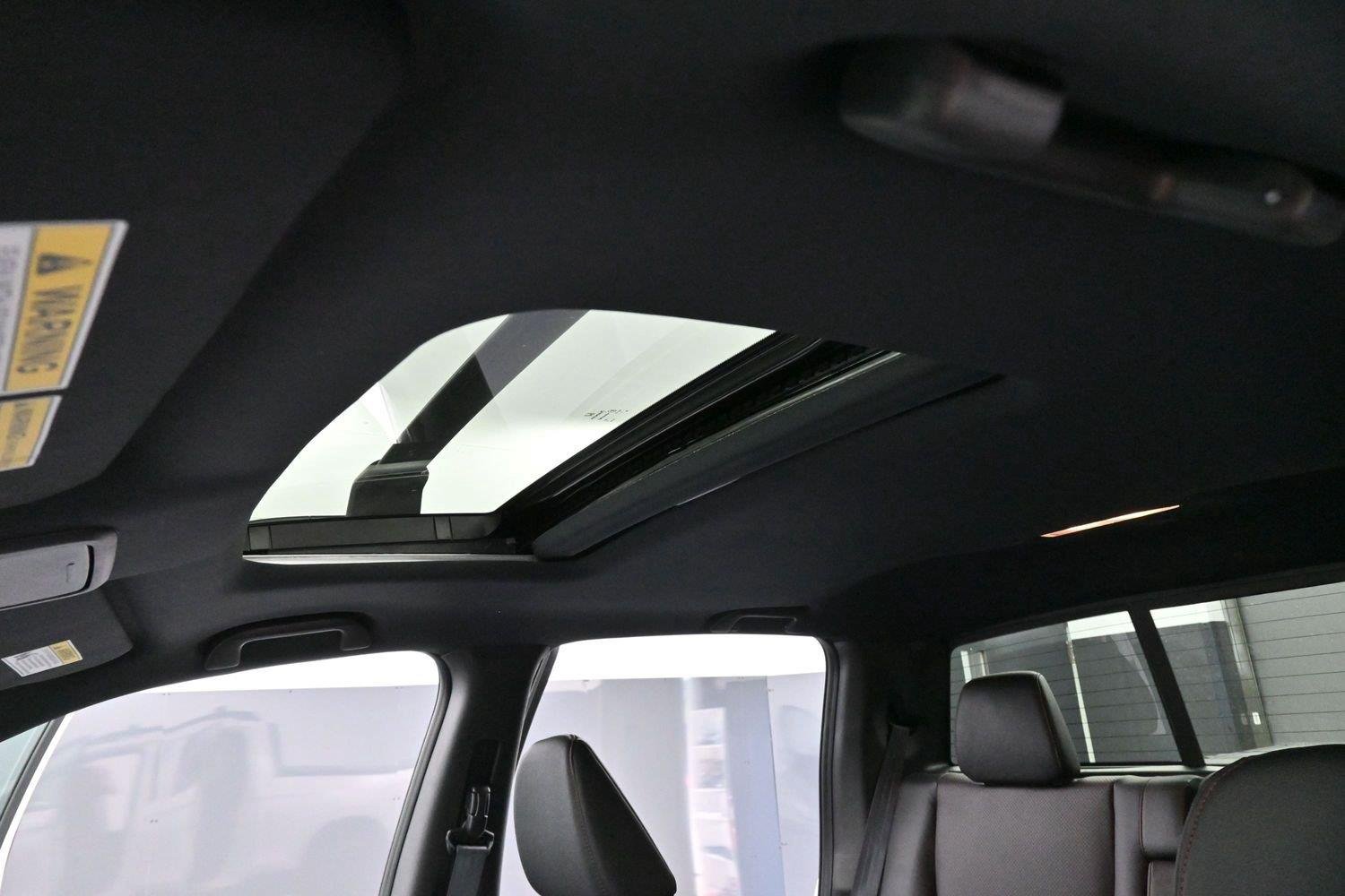 Used 2025 White Honda Black Edition image 28