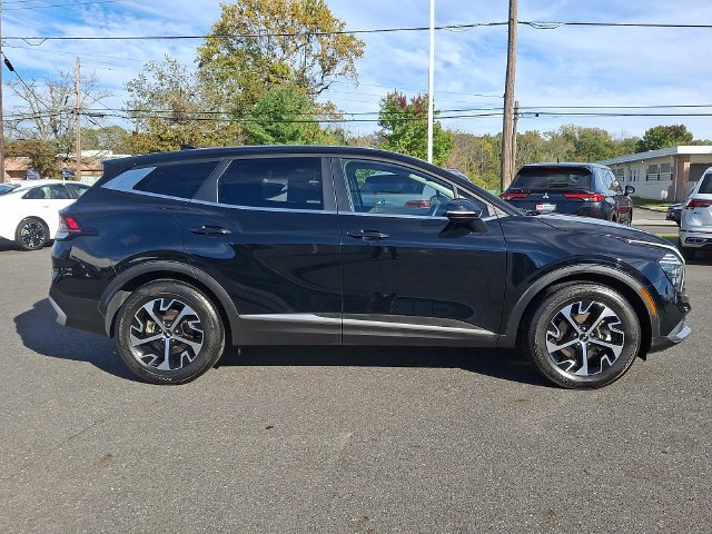 Used 2024 Black Kia EX image 8