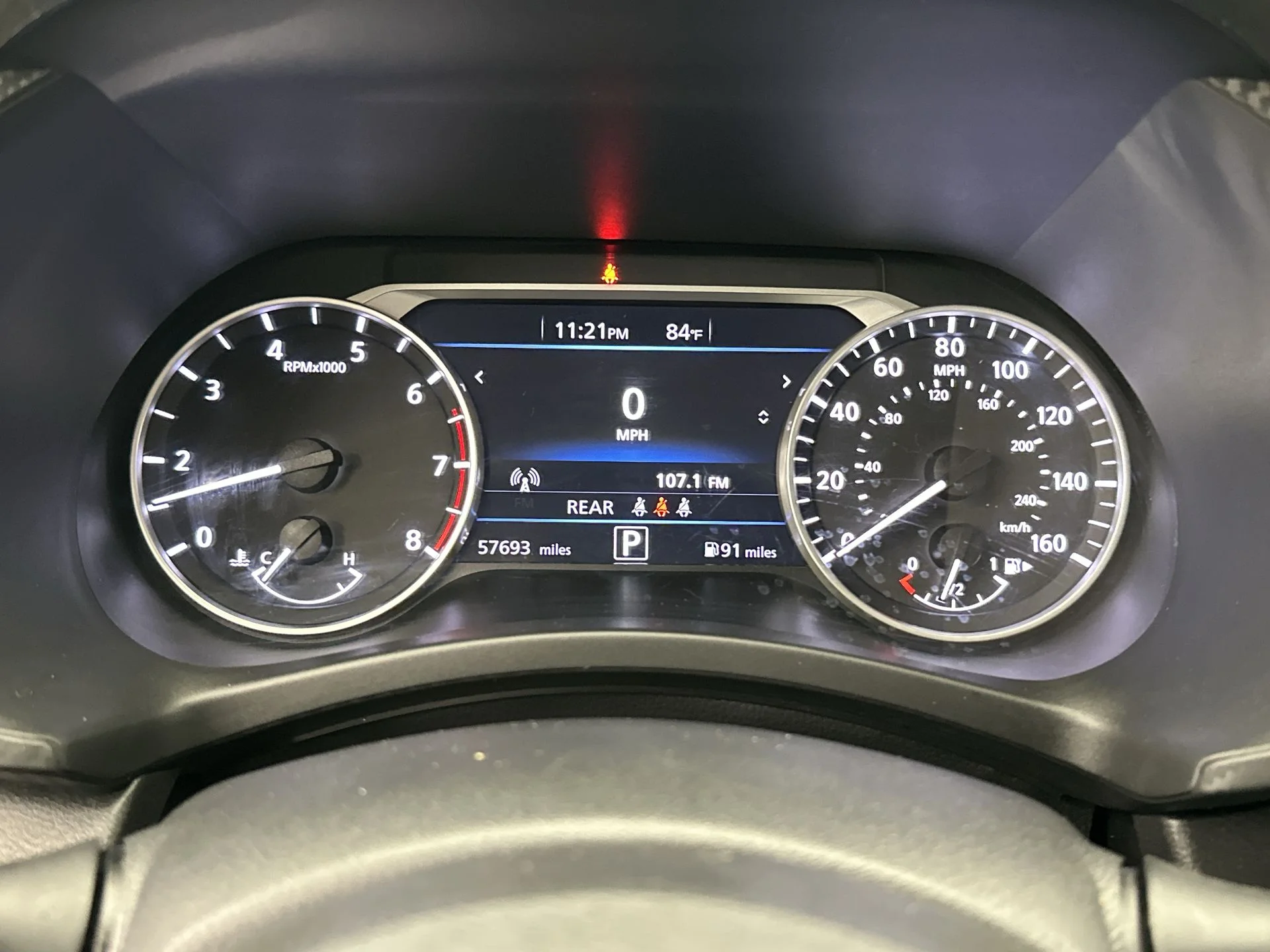 Used 2024 Gray Nissan SV image 3