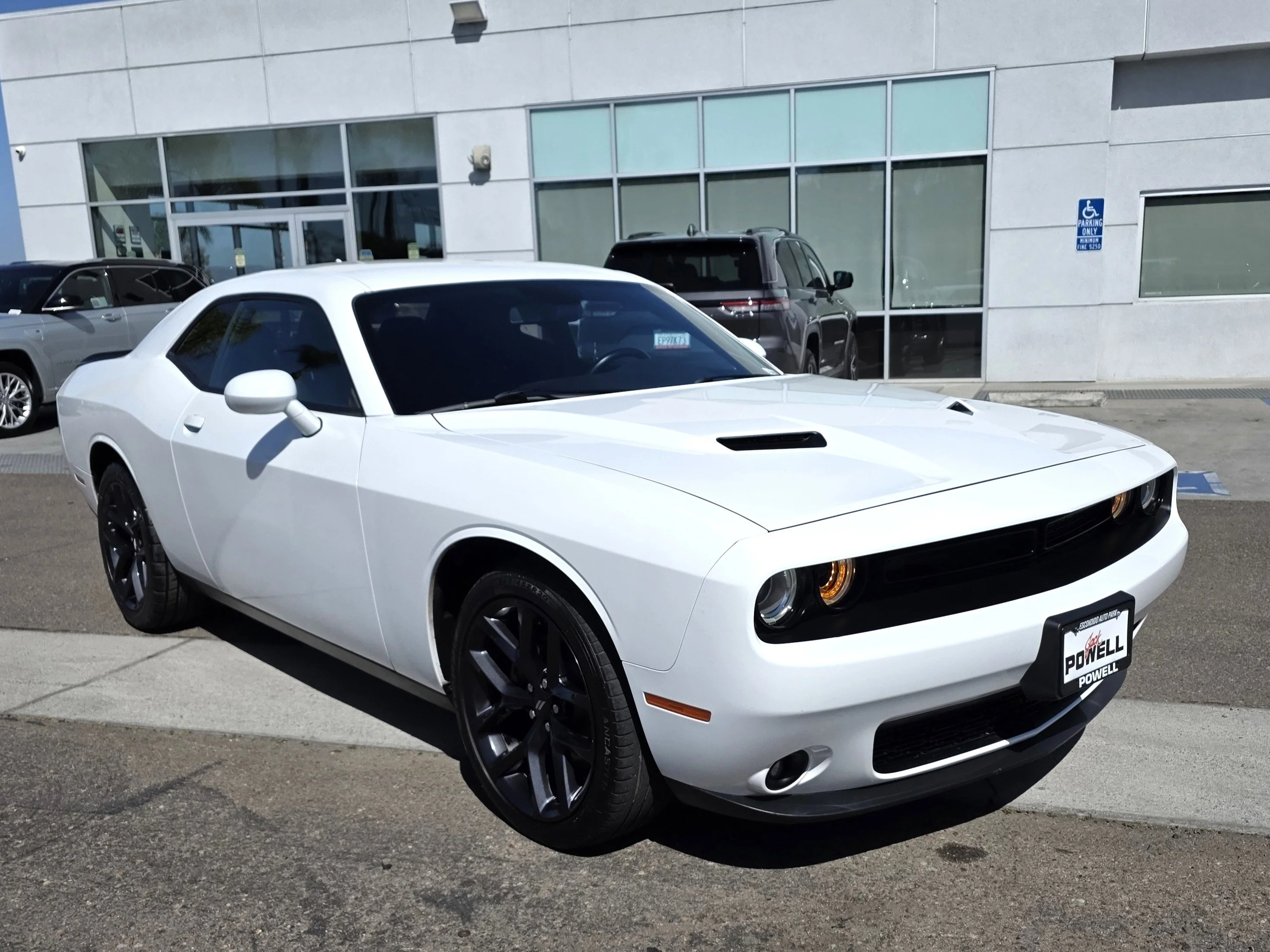 Certified Used 2022 White Dodge SXT image 6