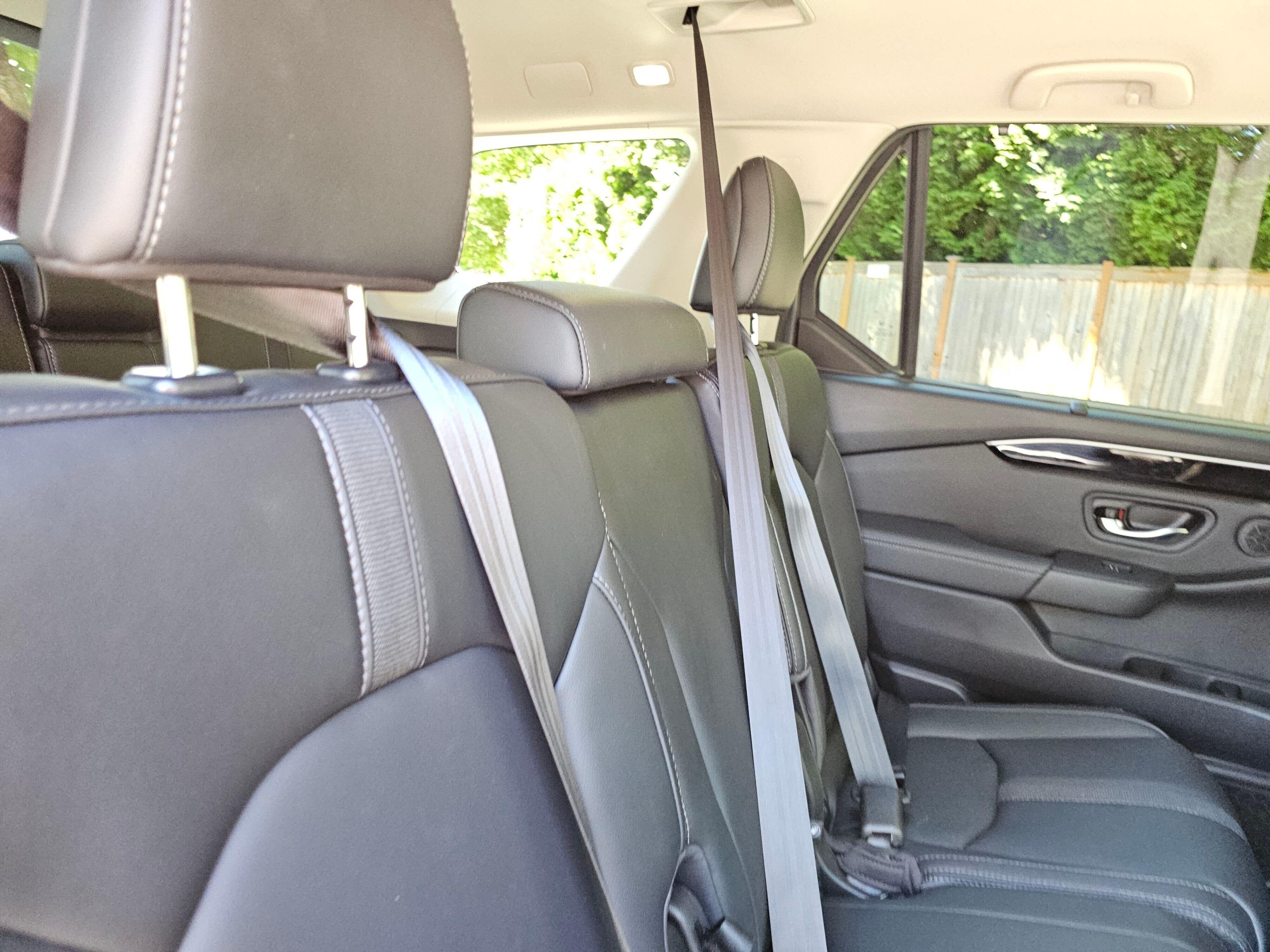 Certified Used 2023 Modern Steel Metallic Honda AWD EX-L image 12