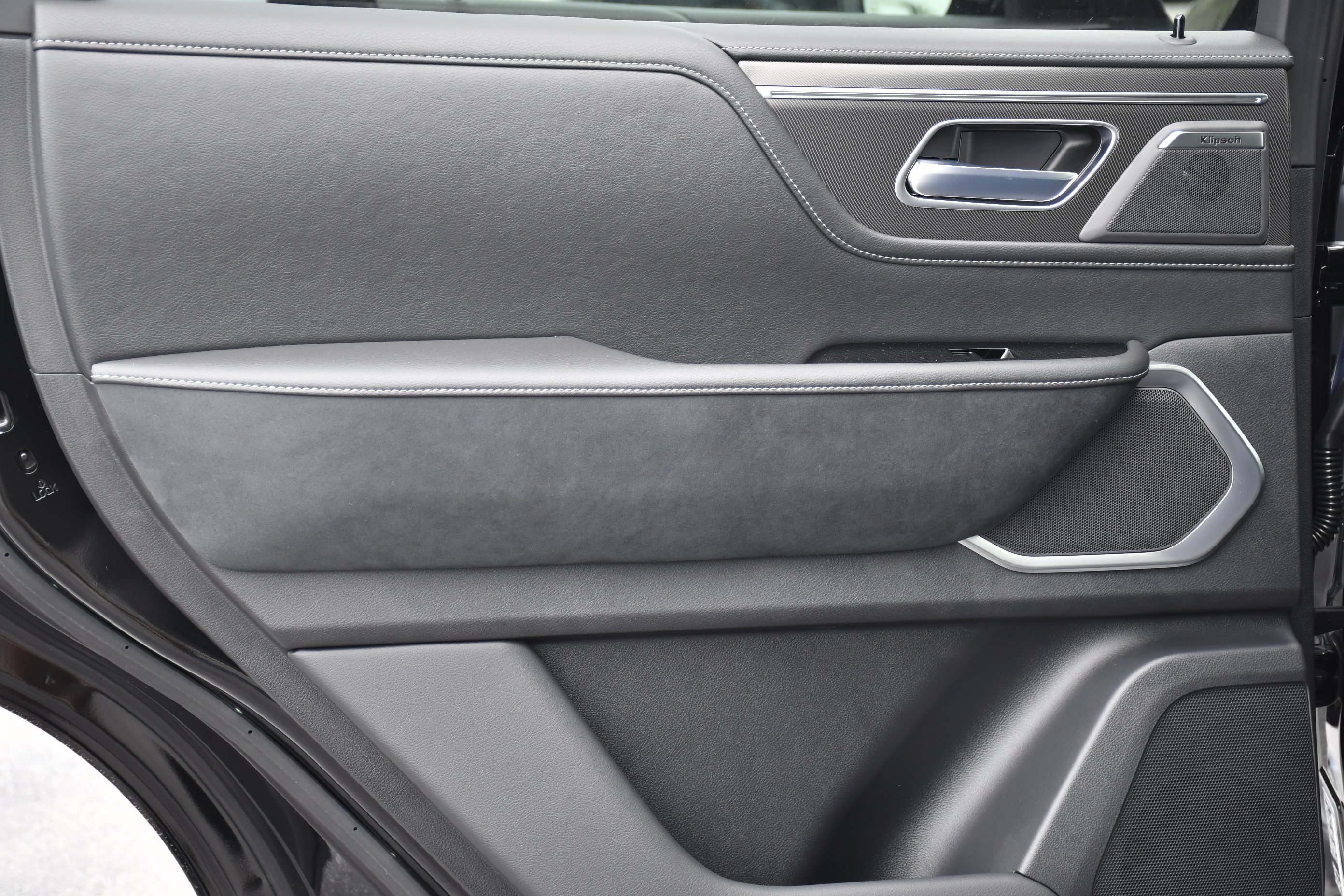 New 2026 BLACK OBSIDIAN INFINITI Luxe 2WD image 28