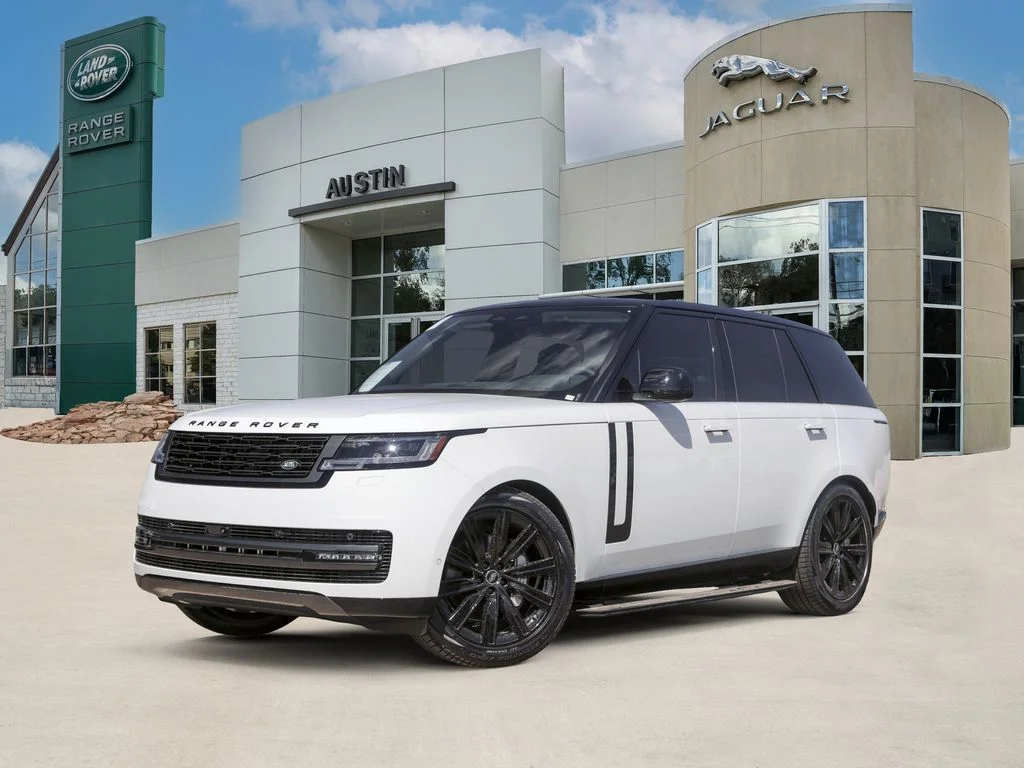 2025 Land Rover Range Rover 3.0 SE SWB's photo