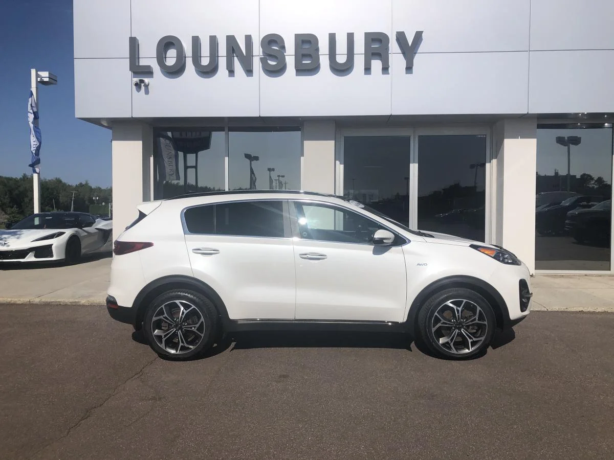 Used 2020 White Kia SX AWD image 2