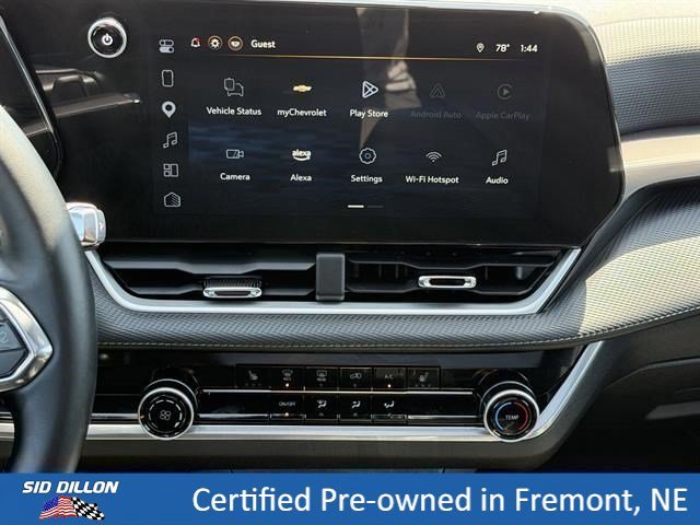 Used 2025 Summit White Chevrolet AWD LT image 6