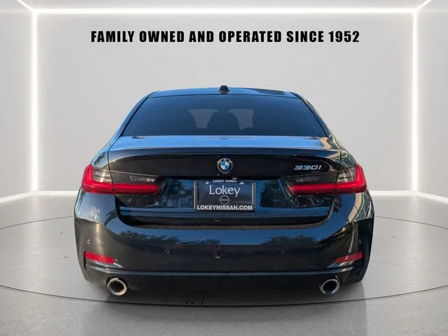 Used 2023 Black BMW 330i image 5